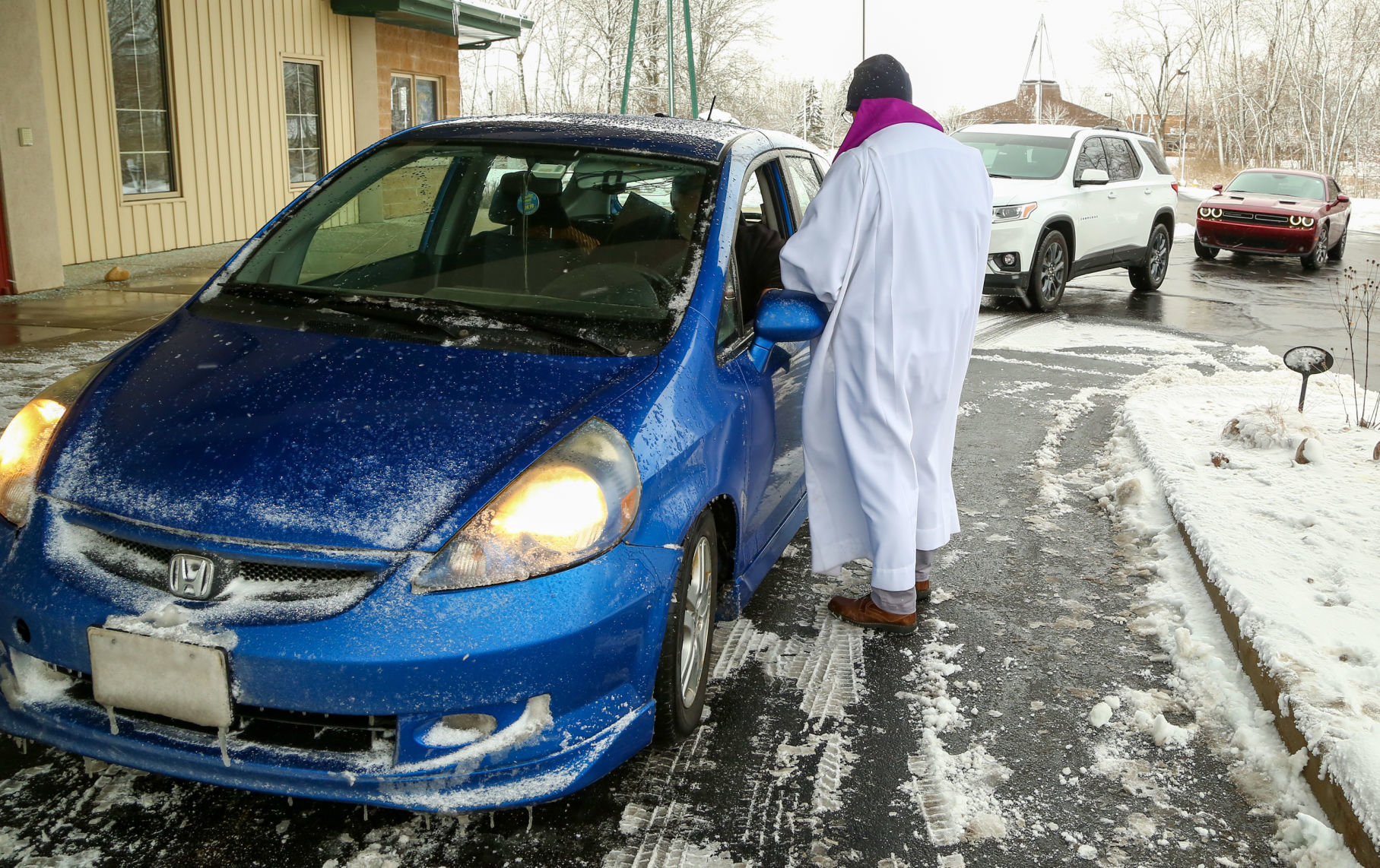St. Andrew's Episcopal Church offers drive-through ashes